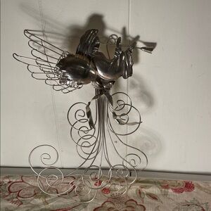 Intricate Silver Wire Angel with Trumpet Sculpture Multiple Card Holder